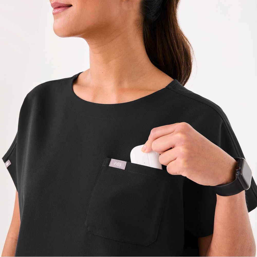 Black Women's scrub figs Top - Picture 5 of 5